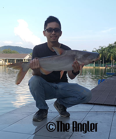 Hulu Langat Sports Fishing Resort, fishing in Malaysia, fishing in Selangor, fishing in Kuala Lumpur, where to fish in Selangor, fishing spots Selangor, Selangor fishing spots, places to fish in Selangor, places to fish in Malaysia, sports fishing in Selangor, sports fishing in Malaysia, Malaysia sports fishing, Hulu Langat fishing Resort